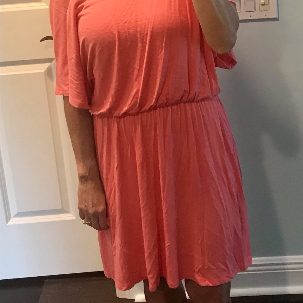 Dress - Picture 3 of 3
